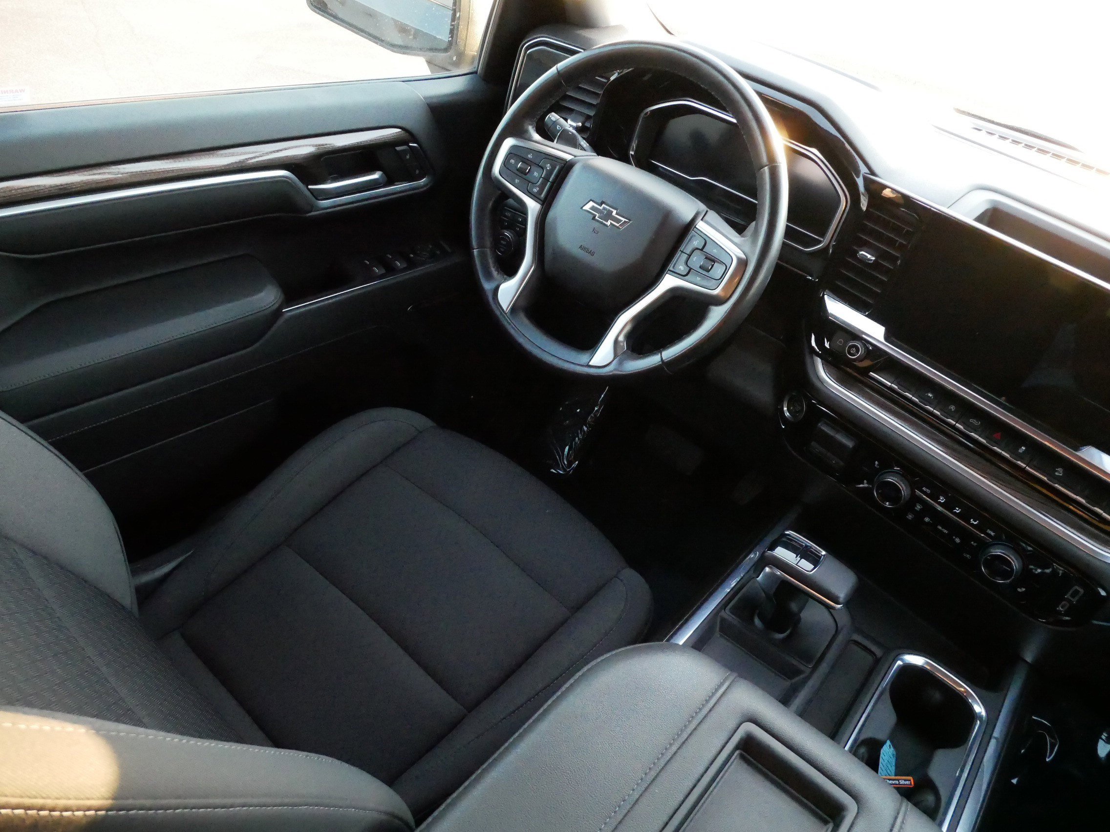 Used 2022 Chevrolet Silverado 1500 RST w/ Z71 Off-Road Package image 9