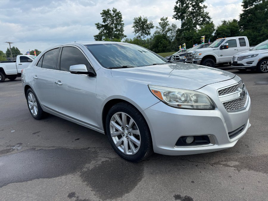 Used 2013 Chevrolet Malibu LTZ FWD image 7