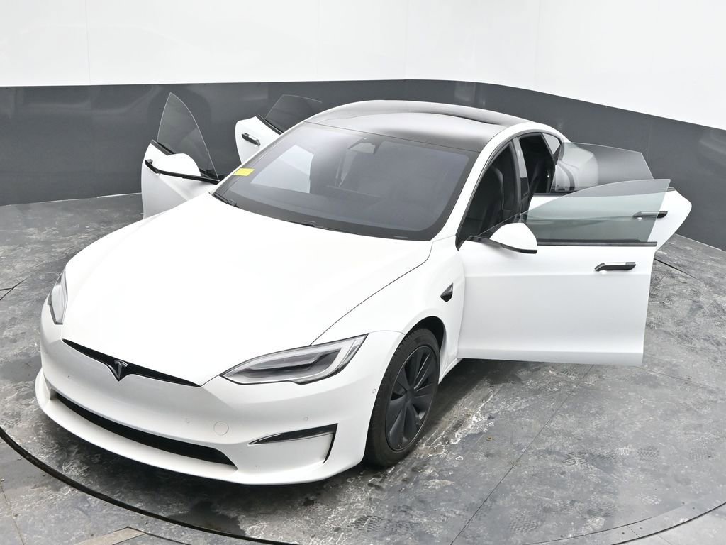 Used 2021 Tesla Model S Plaid image 78