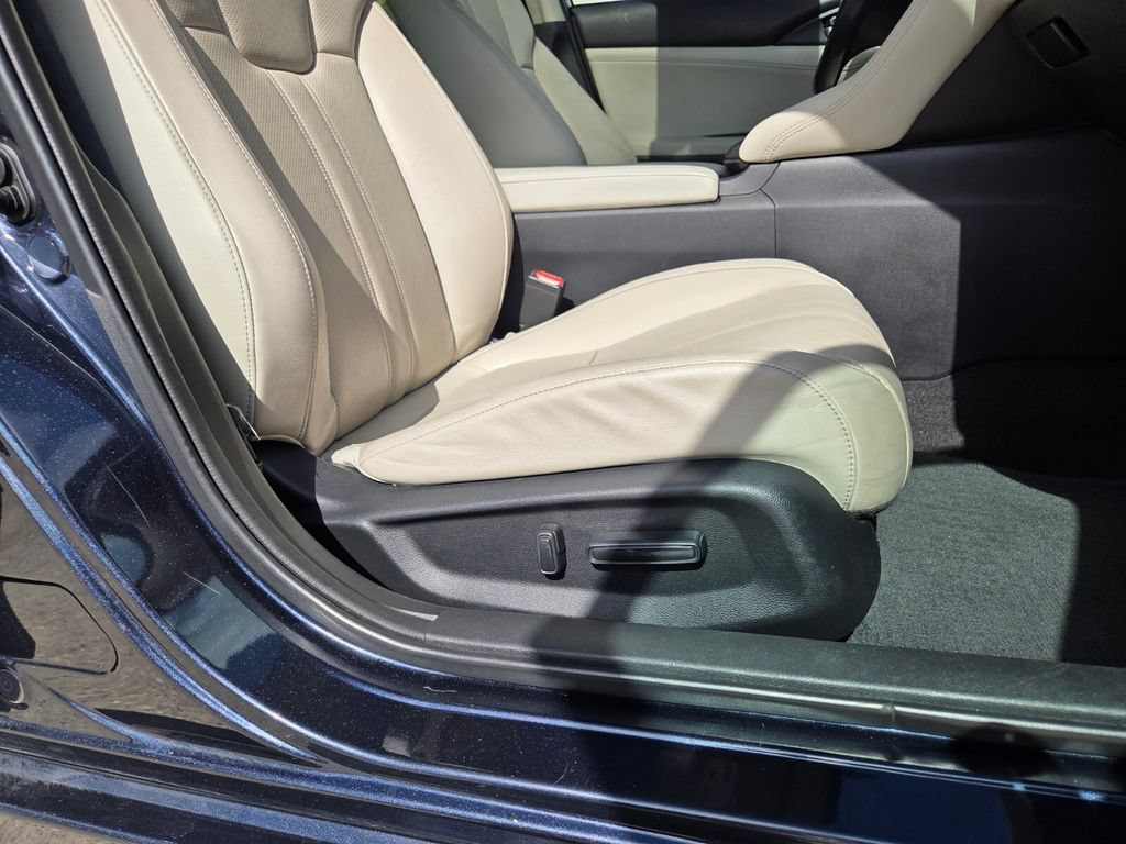 Used 2019 Honda Insight Touring image 28