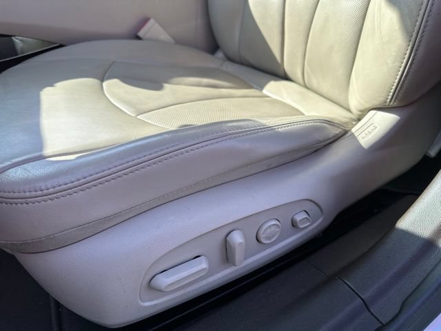 Used 2018 Buick LaCrosse Premium w/ Driver Confidence Package #2 FWD image 7