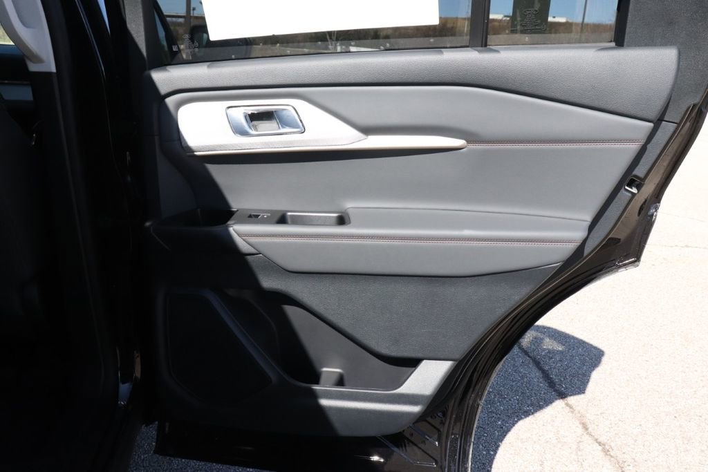 New 2026 Ford Explorer Active w/ Active Comfort Package image 42