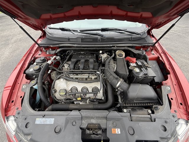 Used 2012 Ford Taurus SEL FWD image 6
