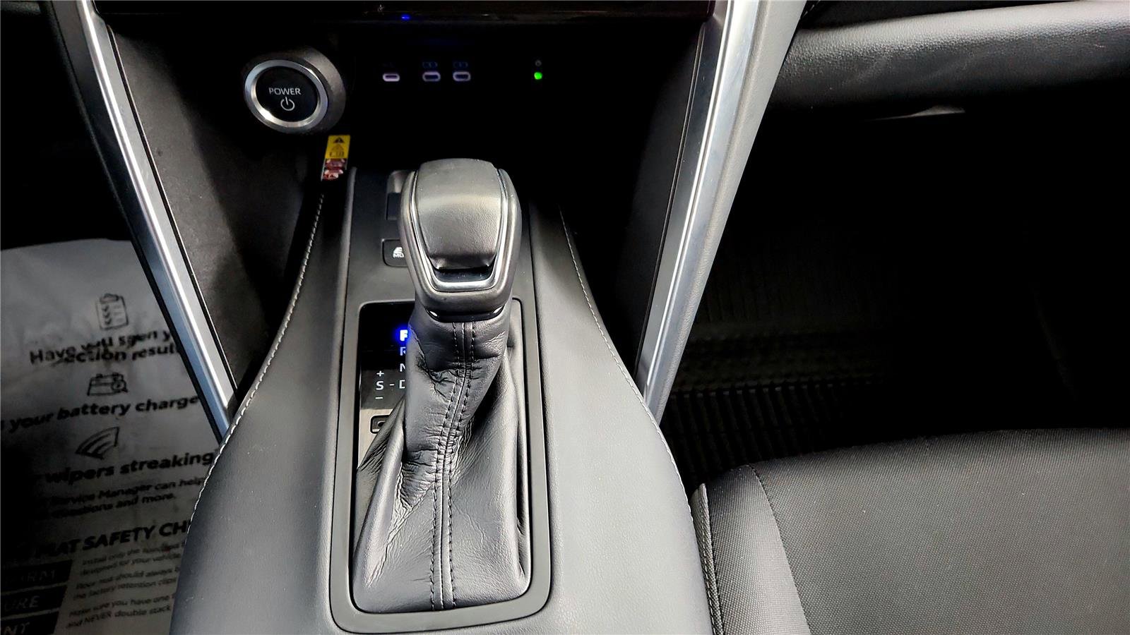 Certified 2024 Toyota Venza LE image 27