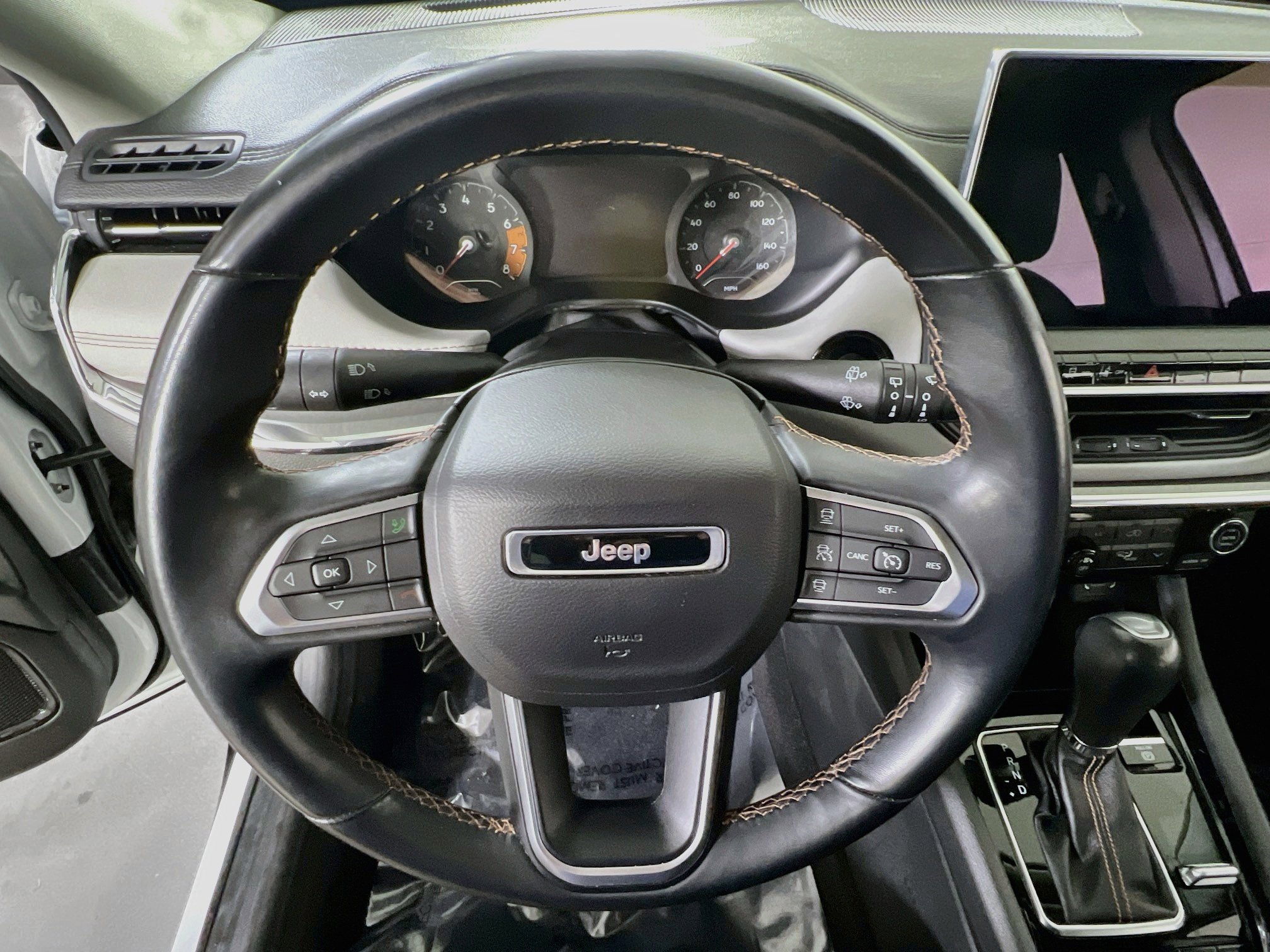 Used 2022 Jeep Compass Limited AWD/4WD image 11