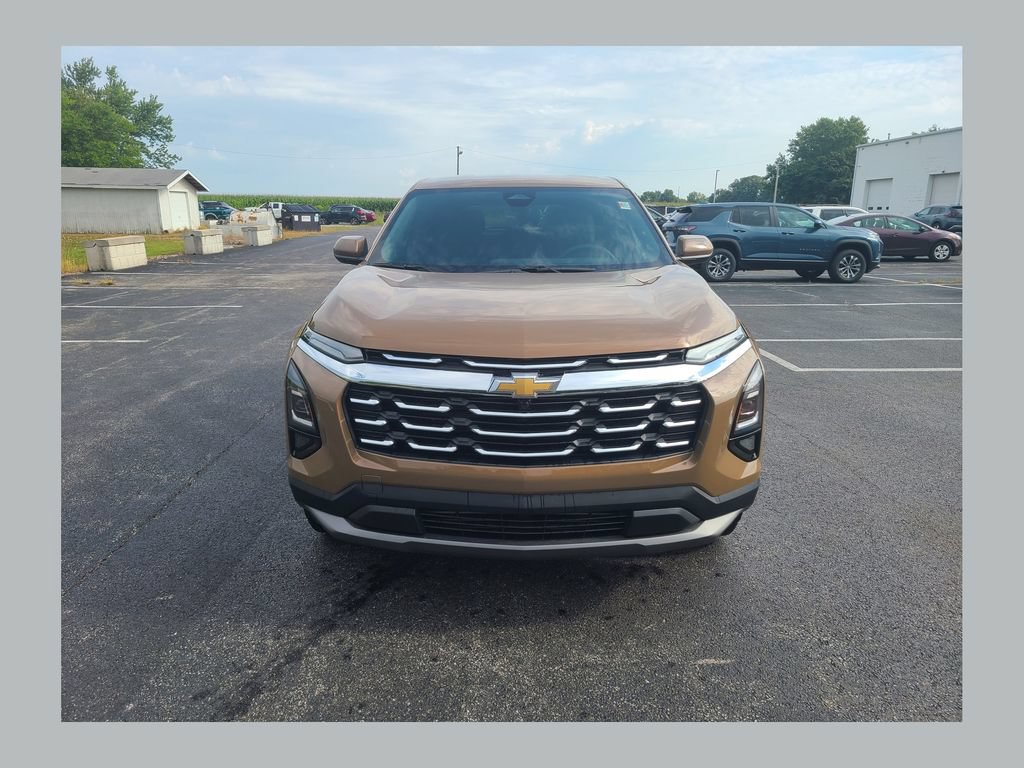 New 2027 Chevrolet Equinox LT FWD image 1