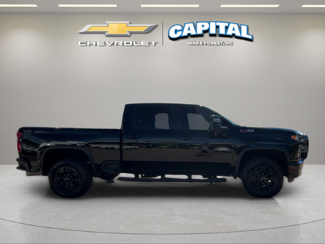 Used 2022 Chevrolet Silverado 2500 LTZ w/ LTZ Plus Package AWD/4WD image 9