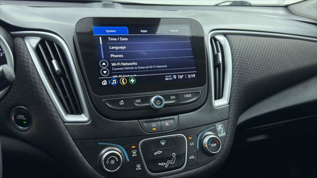 Used 2024 Chevrolet Malibu LS w/ Driver Confidence Package FWD image 32