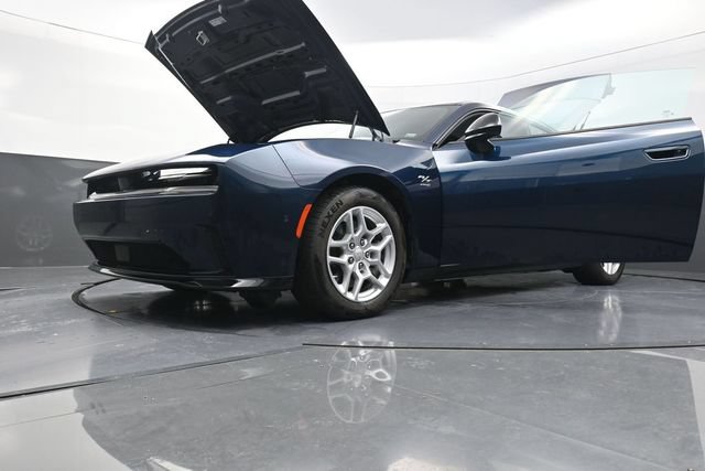 Used 2025 Dodge Charger Daytona R/T w/ Sun & Sound Package AWD/4WD image 30