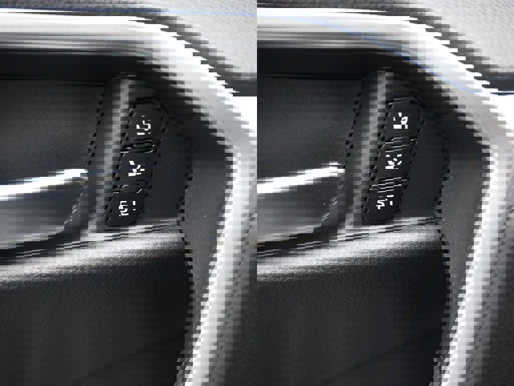 New 2025 Toyota RAV4 XLE Premium w/ Weather Package image 22