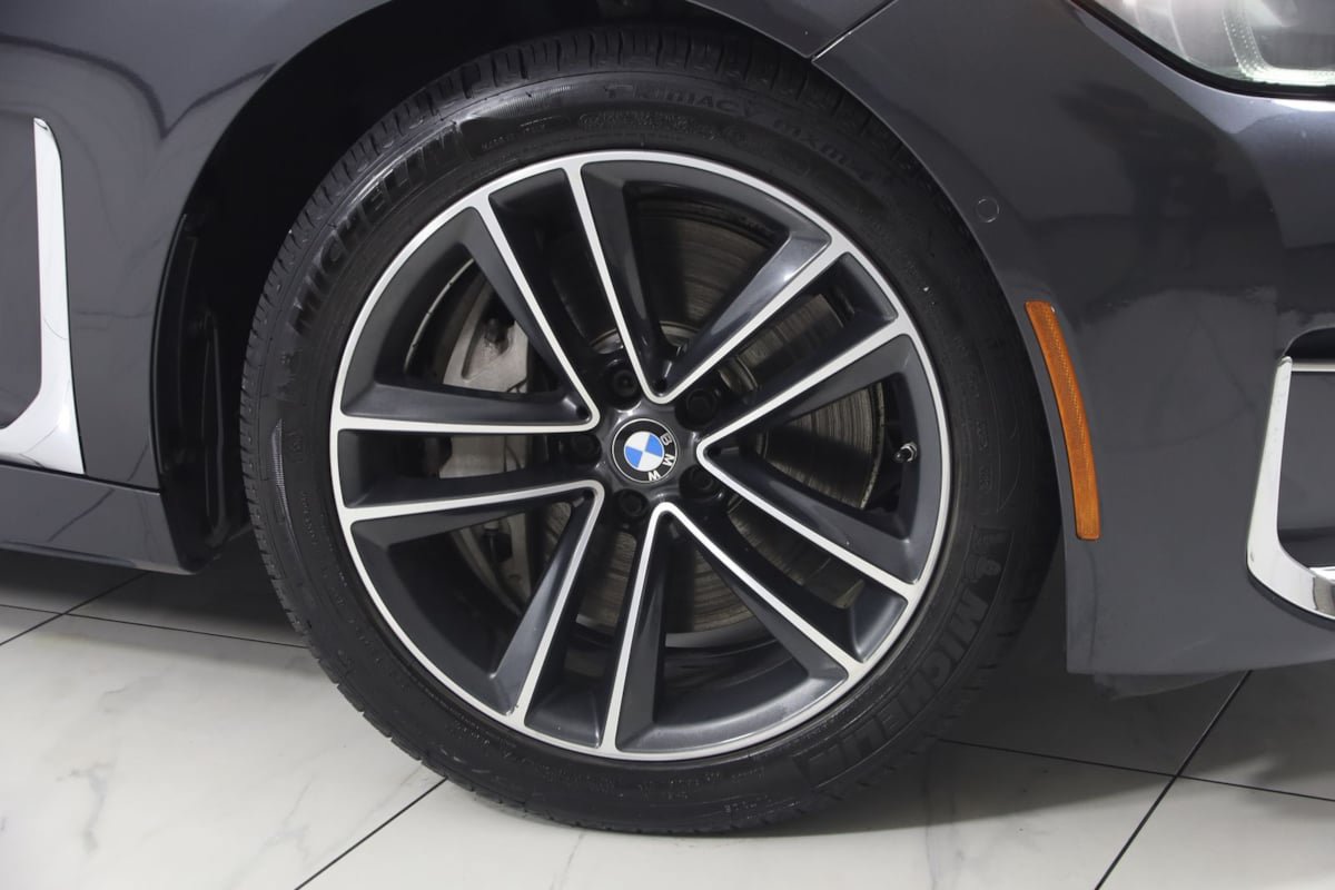 Used 2020 BMW 750i xDrive AWD/4WD image 20
