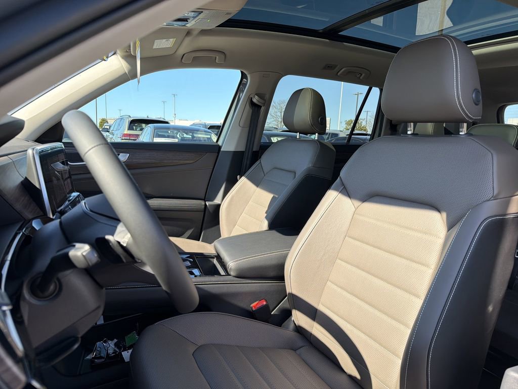 New 2026 Volkswagen Atlas SEL image 12