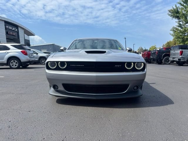 Used 2015 Dodge Challenger SRT w/ Technology Group RWD image 3