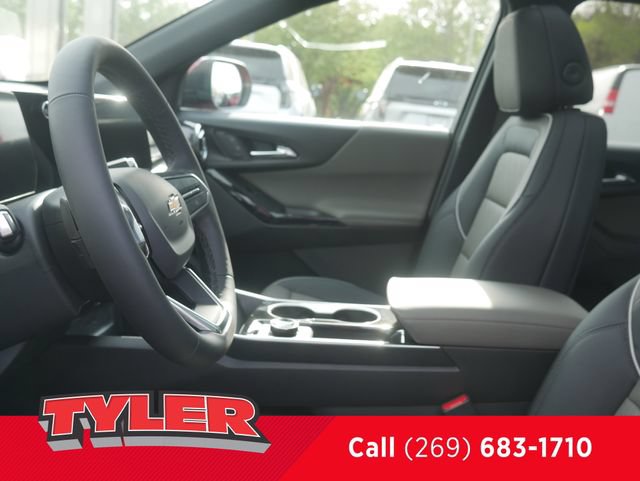 New 2026 Chevrolet Equinox LT w/ Convenience Package II AWD/4WD image 35