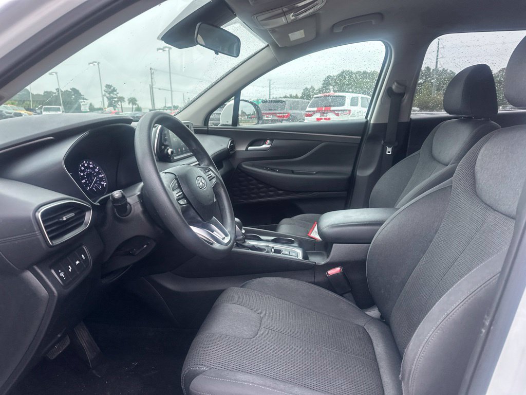 Used 2019 Hyundai Santa Fe SE FWD image 12