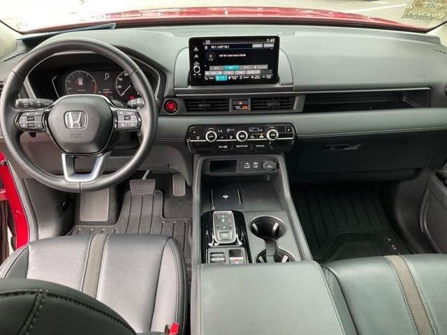 Used 2025 Honda Pilot EX-L image 4