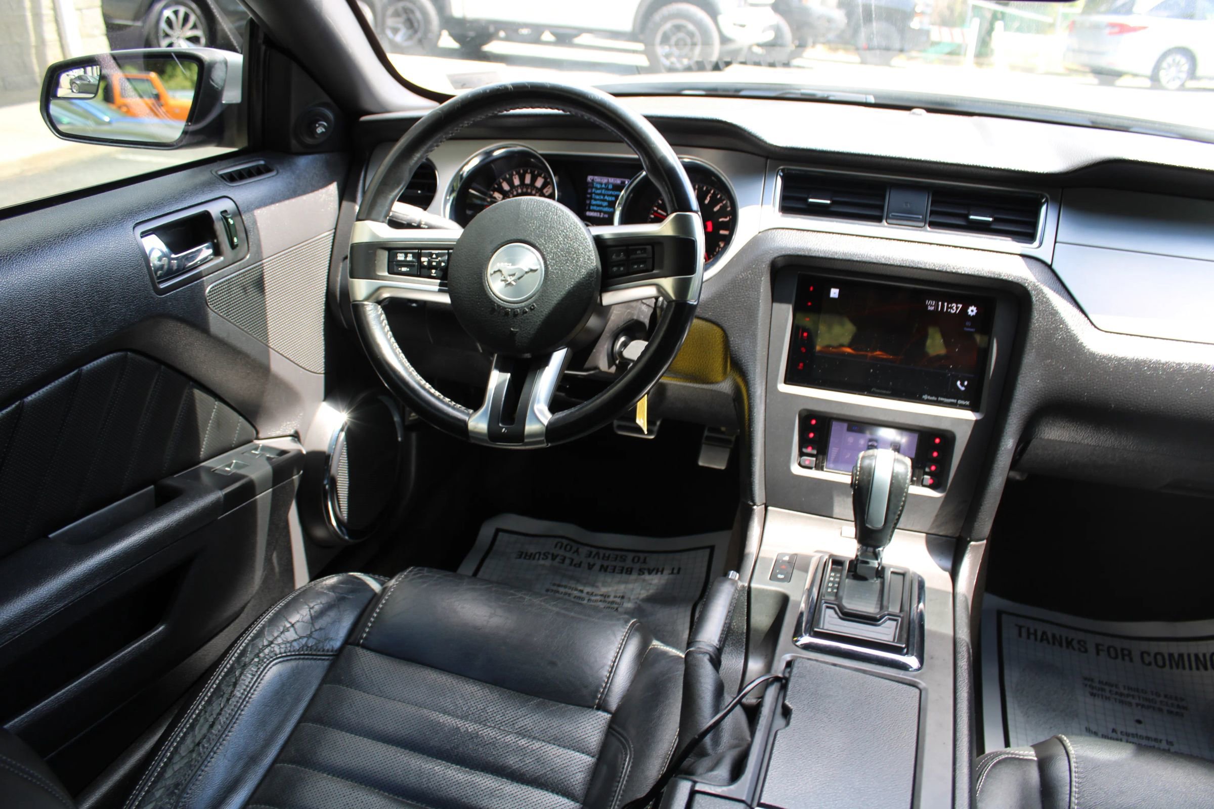 Used 2014 Ford Mustang Premium RWD image 15