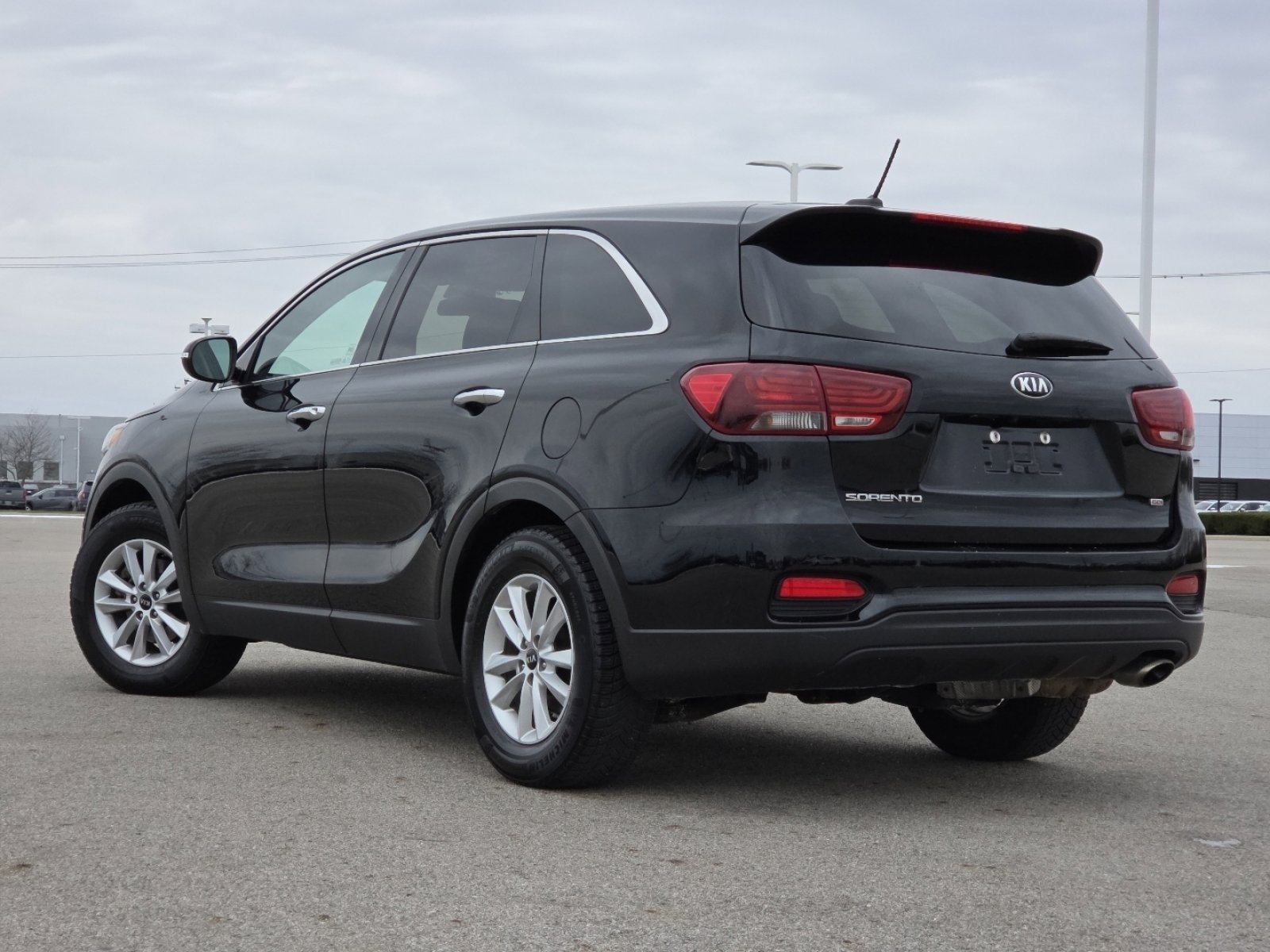 Used 2019 Kia Sorento L image 15