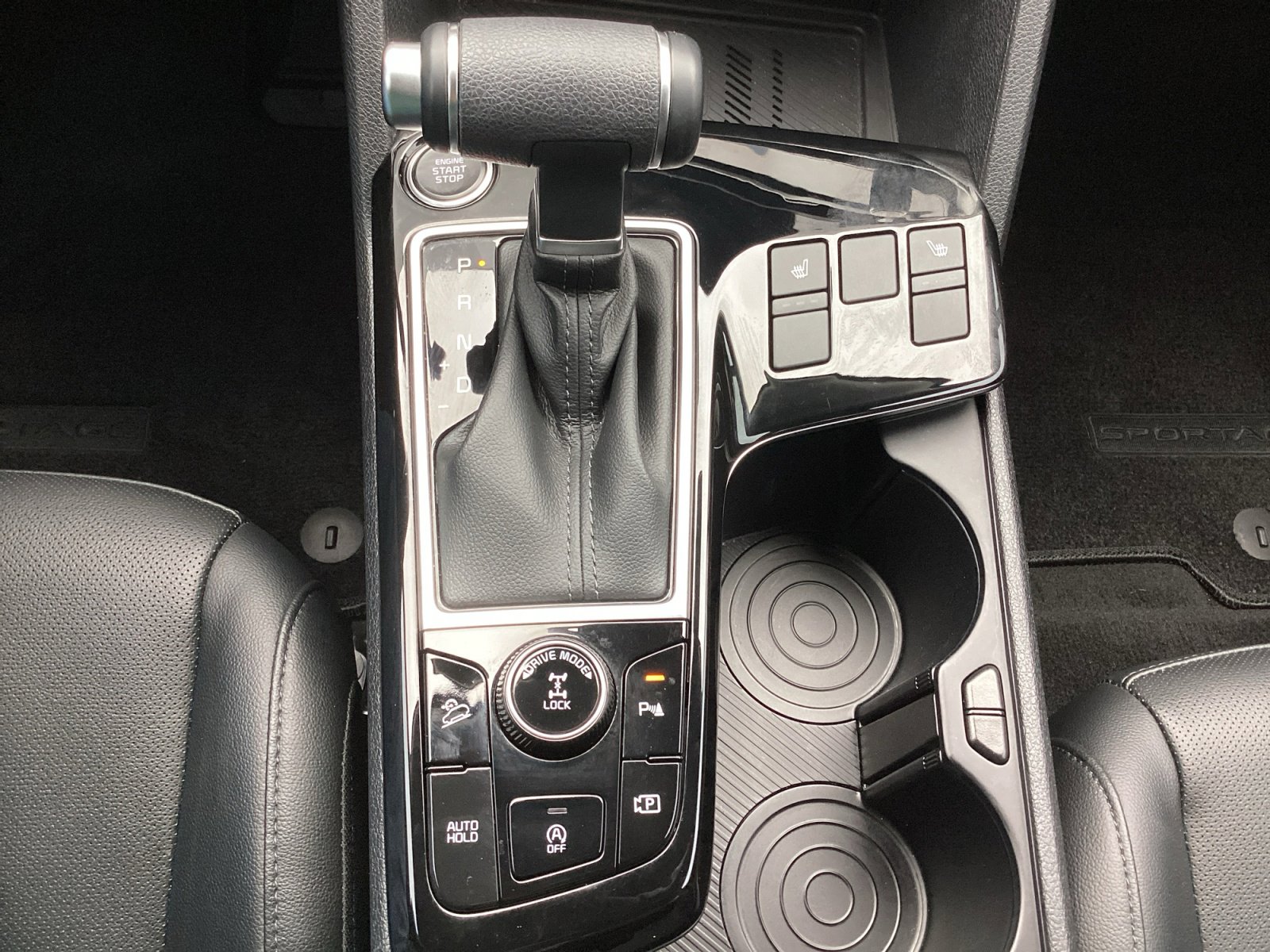 Used 2025 Kia Sportage EX image 26