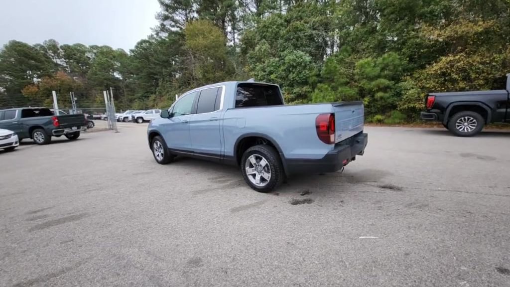 Used 2025 Honda Ridgeline RTL image 3