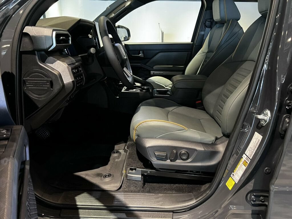 Used 2026 Toyota Tacoma 4x4 Double Cab Hybrid image 14