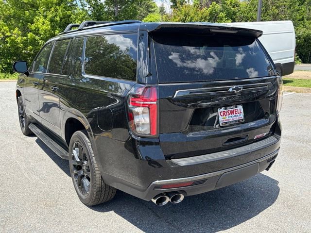 Used 2022 Chevrolet Suburban RST w/ Sport Performance Package AWD/4WD image 3
