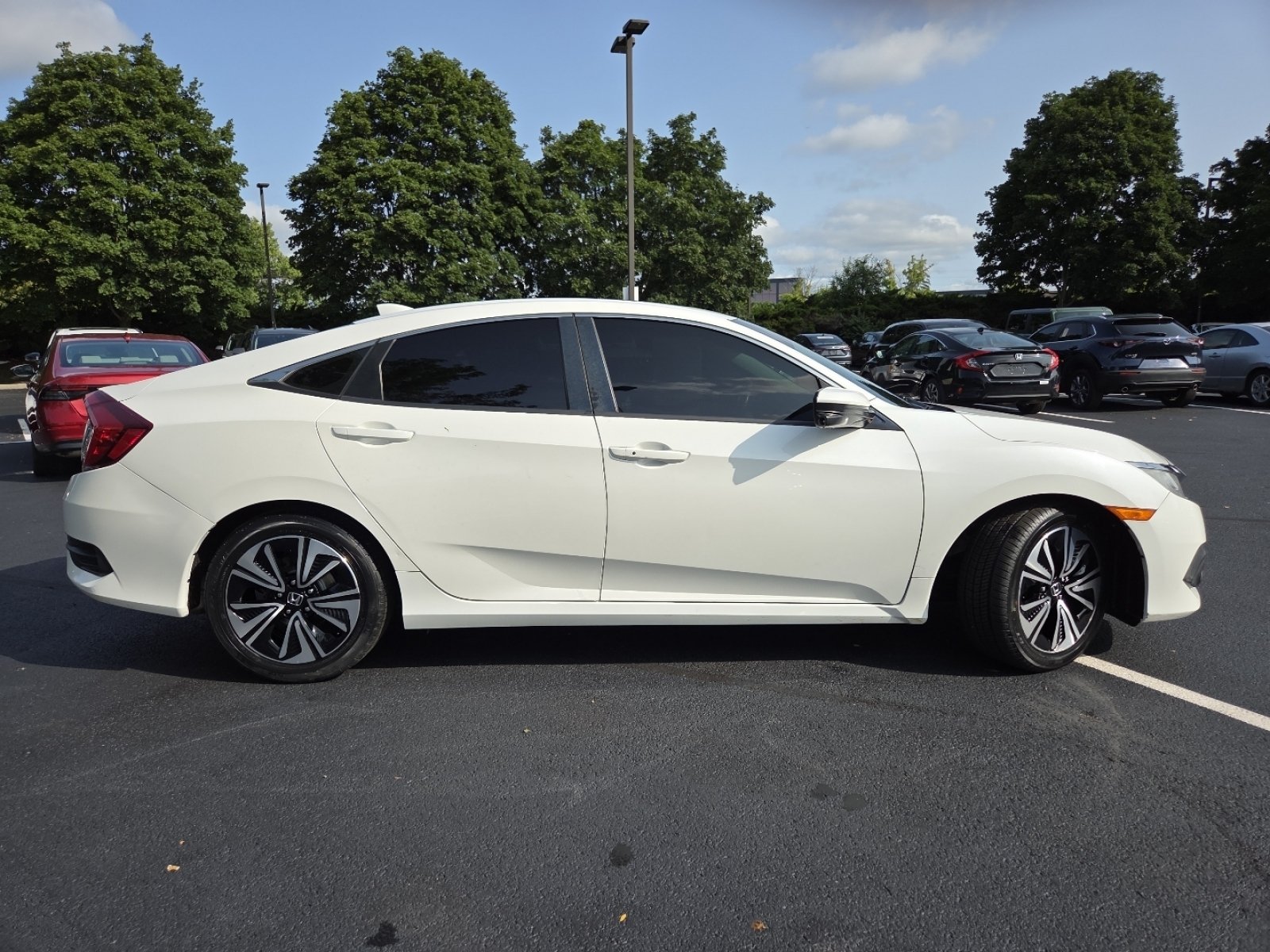 Certified 2017 Honda Civic EX-L image 23