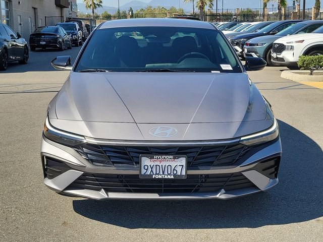 Certified 2026 Hyundai Elantra Sport w/ Cargo Package FWD image 33
