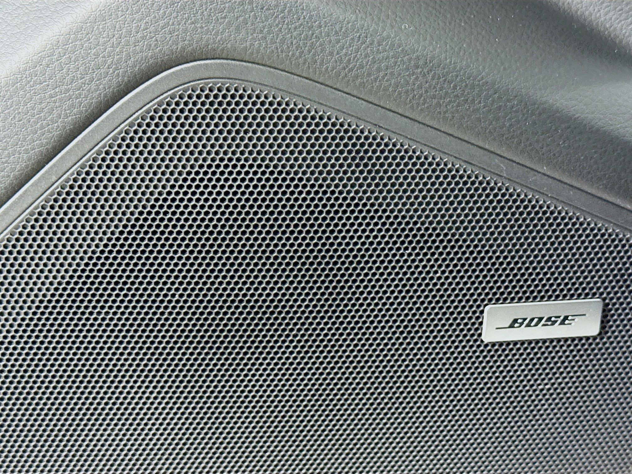 Certified 2022 Porsche Cayenne image 12