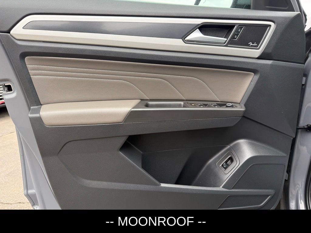 Used 2023 Volkswagen Atlas Cross Sport SEL Premium R-Line image 5