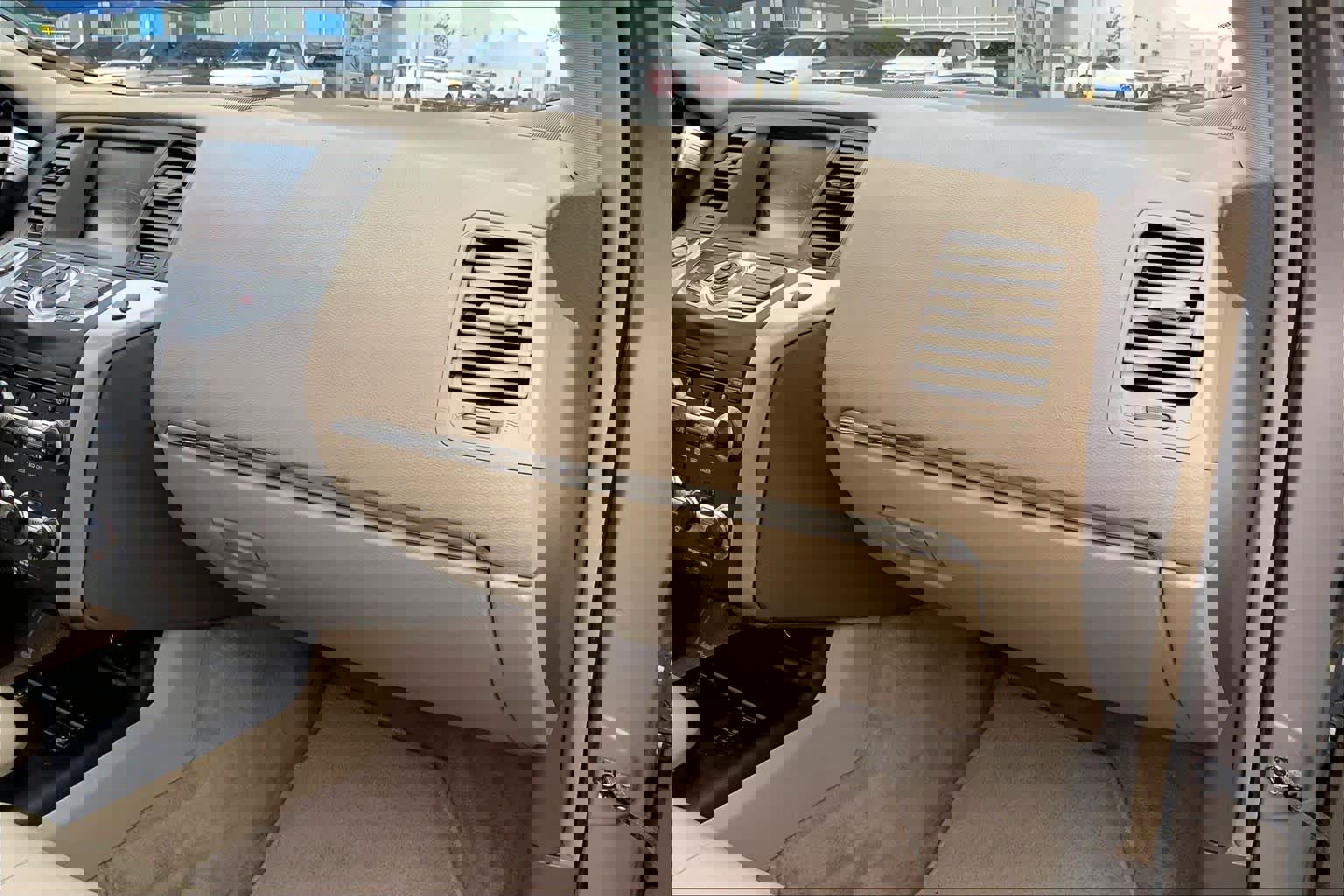 Used 2009 Nissan Murano SL w/ Technology Pkg image 18