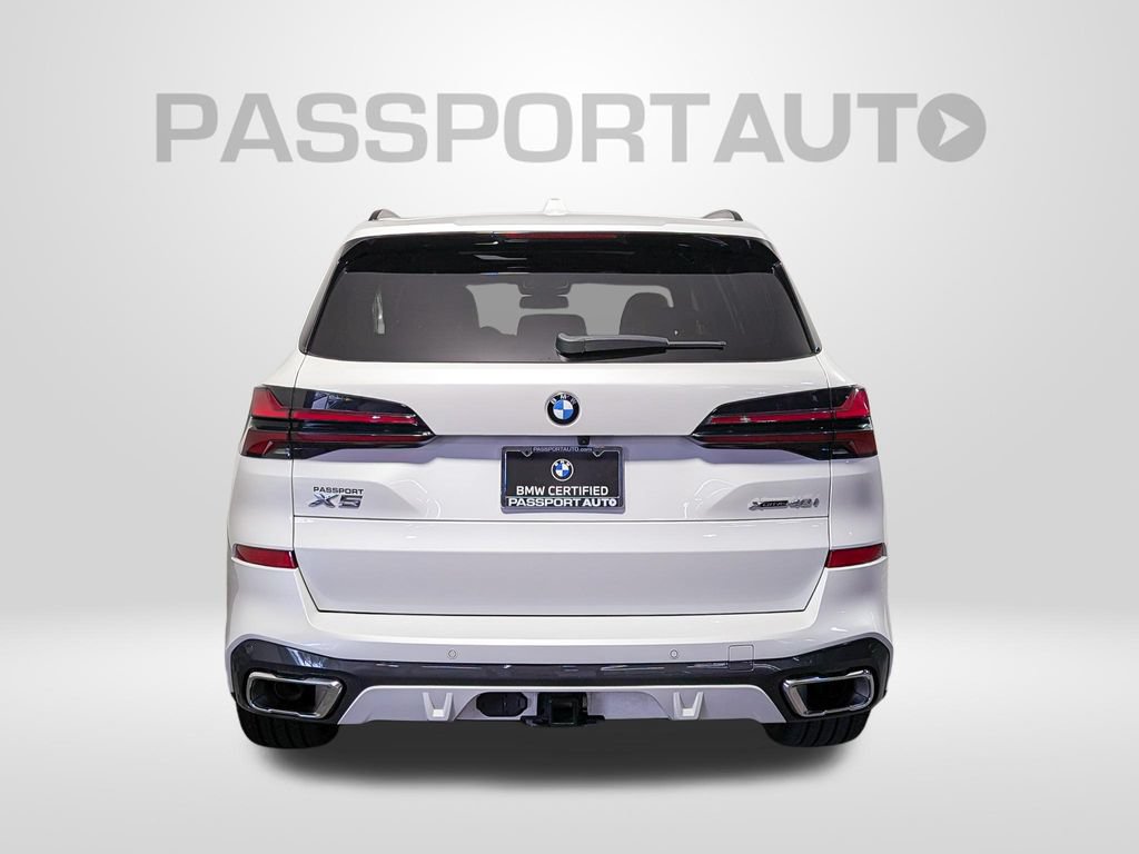 Used 2024 BMW X5 xDrive40i w/ M Sport Package AWD/4WD image 6