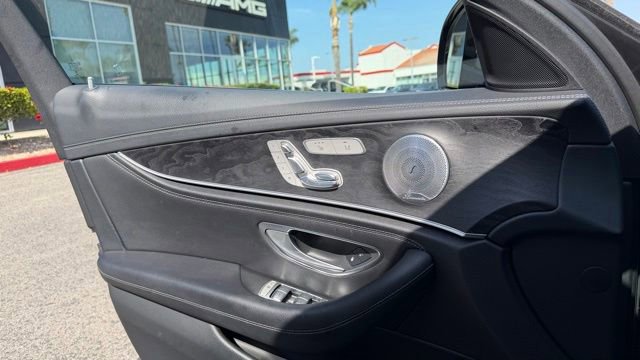 Used 2017 Mercedes-Benz E 300 image 7