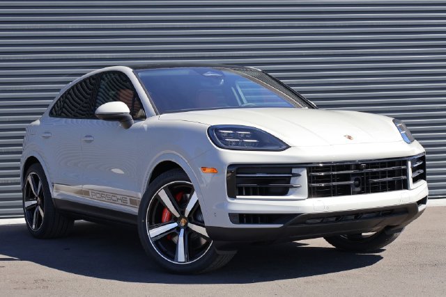 Used 2026 Porsche Cayenne S AWD/4WD image 7