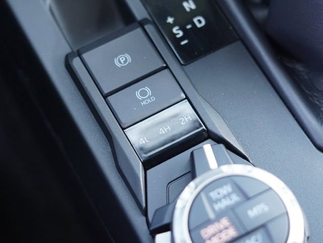 Certified 2025 Toyota 4Runner TRD Off-Road image 35