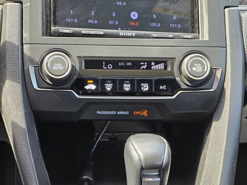 Used 2018 Honda Civic Sport image 17