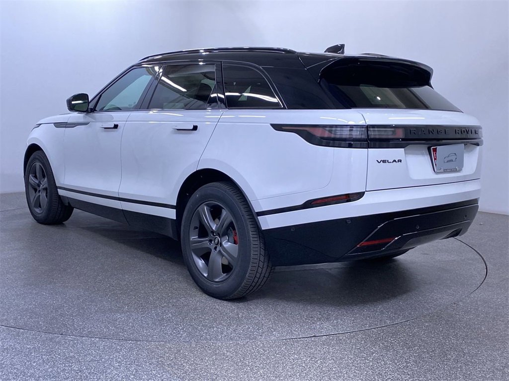 Used 2025 Land Rover Range Rover Velar Dynamic SE image 11