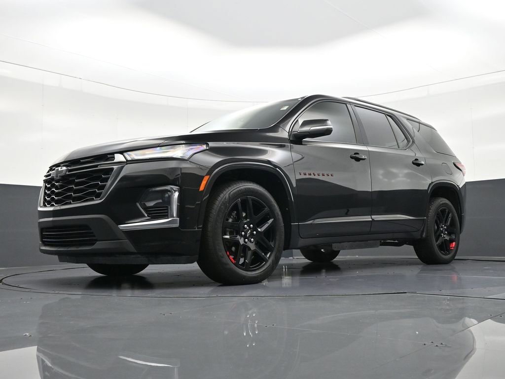 Used 2023 Chevrolet Traverse Premier w/ Redline Edition image 30