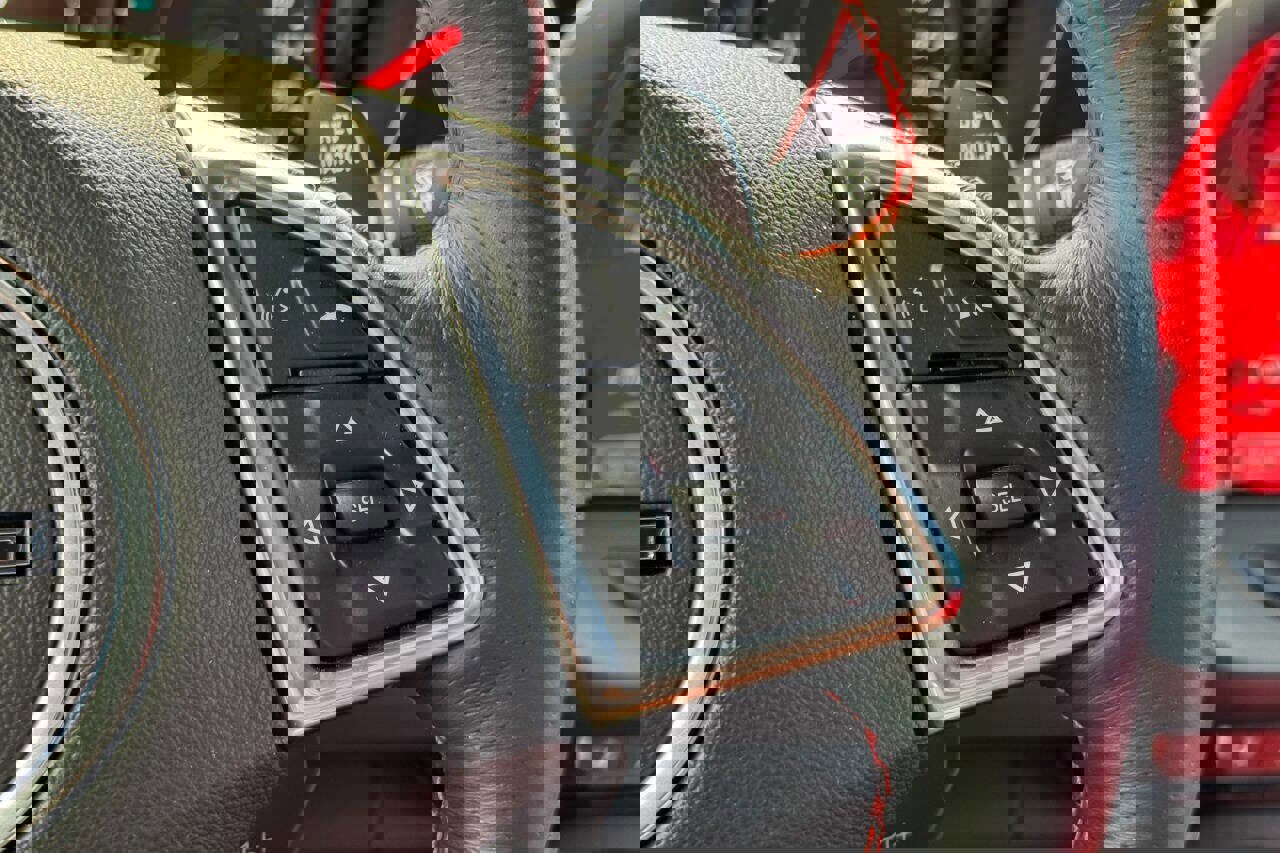 Used 2017 Chevrolet Camaro SS RWD image 29