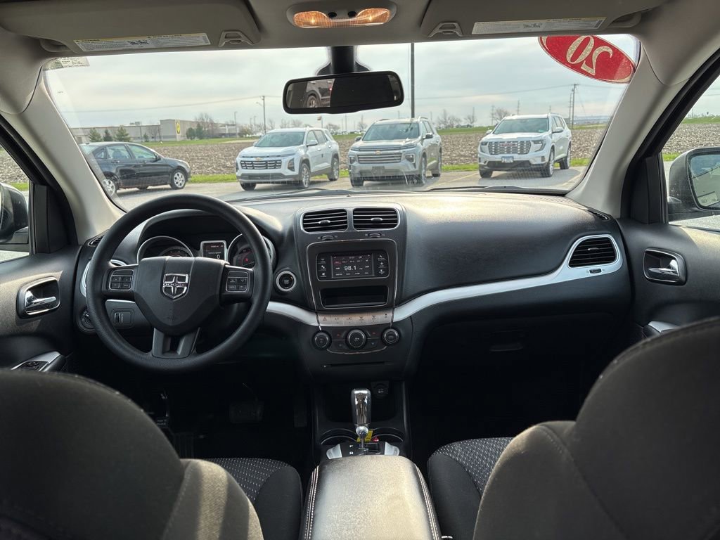 Used 2020 Dodge Journey SE w/ Blacktop Package image 25