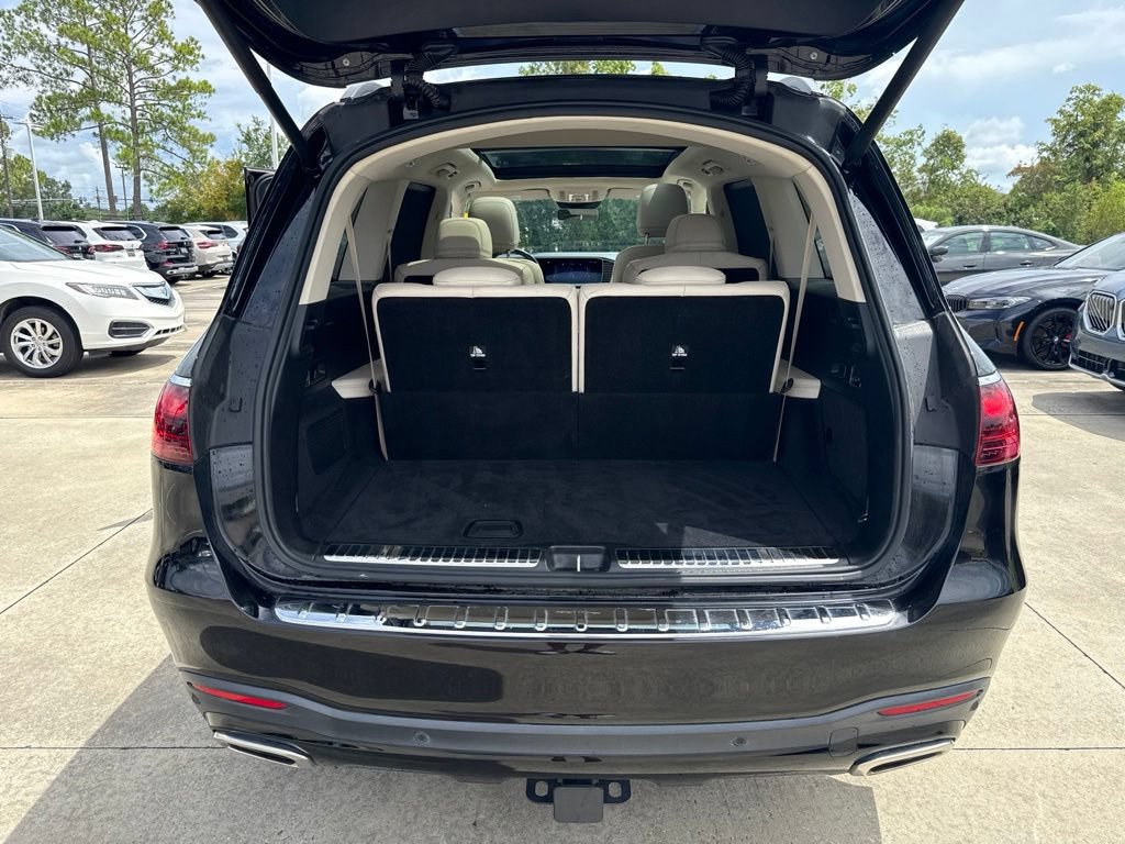 Used 2024 Mercedes-Benz GLS 580 4MATIC image 31