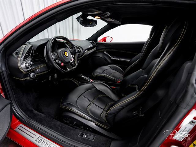 Used 2018 Ferrari 488 GTB RWD image 27