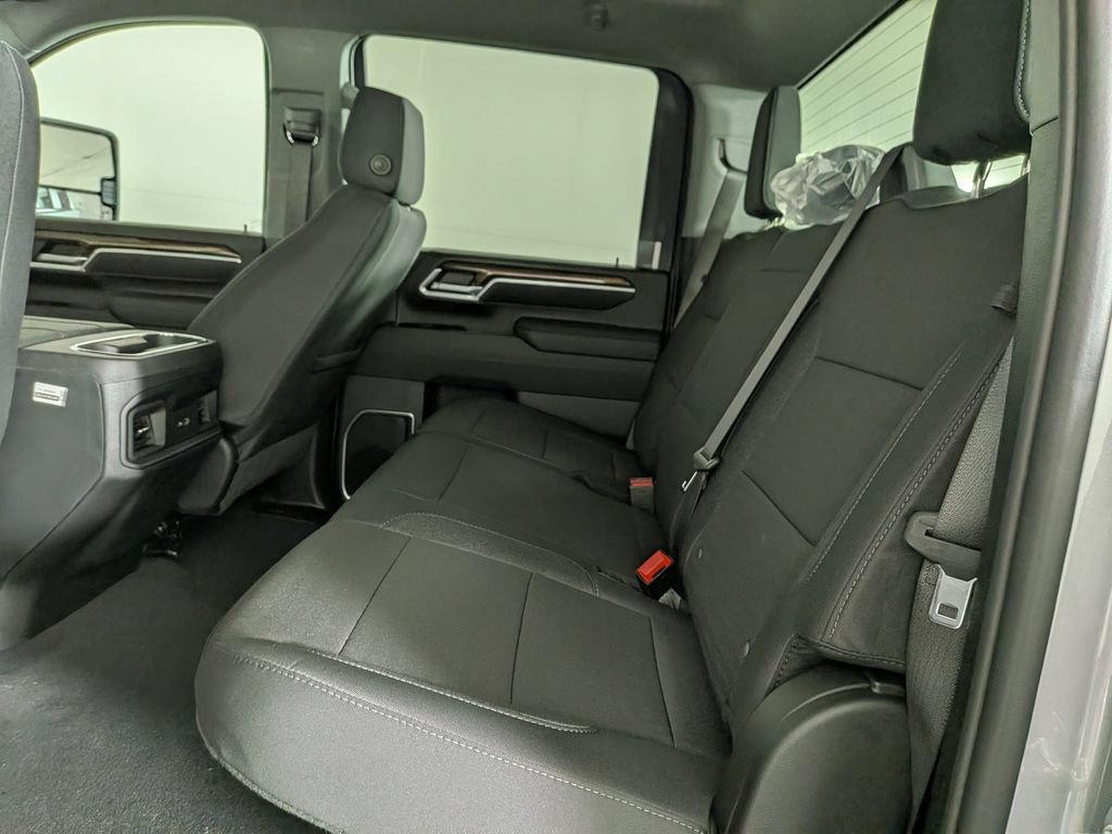 New 2026 Chevrolet Silverado 3500 LT AWD/4WD image 28