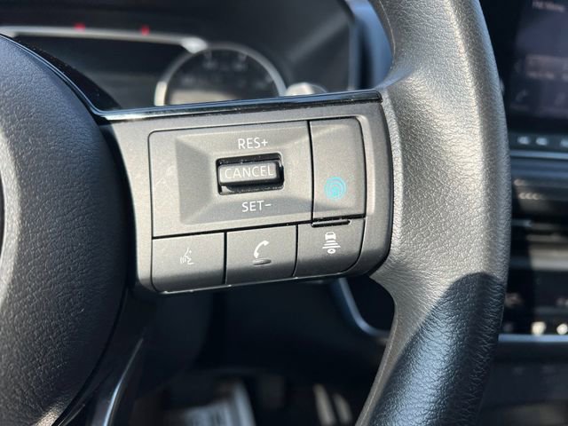 Used 2023 Nissan Rogue SV AWD/4WD image 24