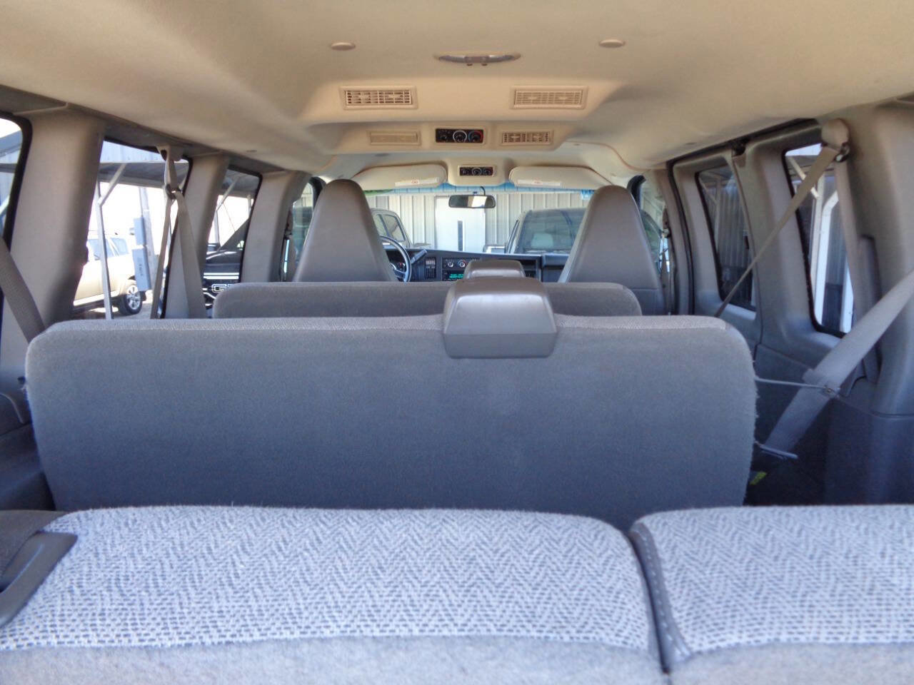 Used 2016 GMC Savana 3500 LT w/ LT Preferred Equipment Group image 58