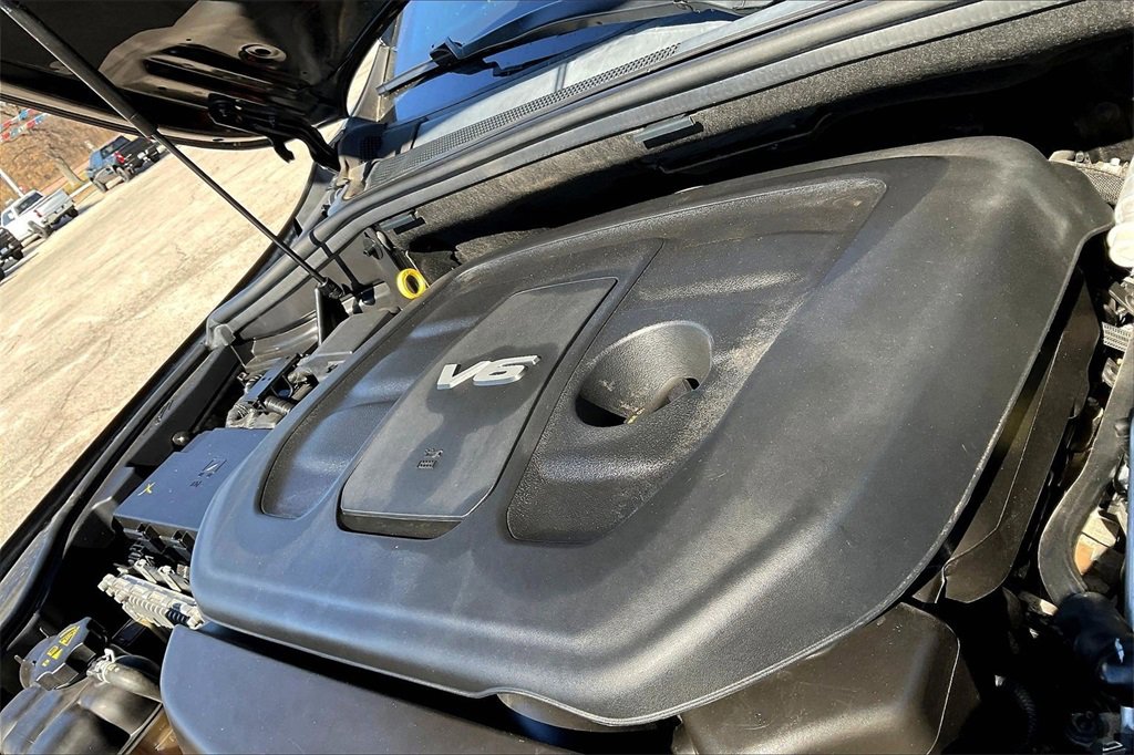 Used 2019 Jeep Grand Cherokee Limited image 34