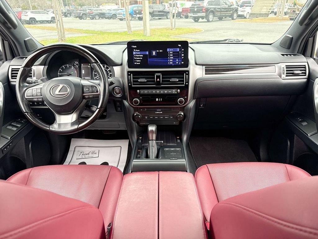 Used 2023 Lexus GX 460 Premium w/ Premium Package image 23