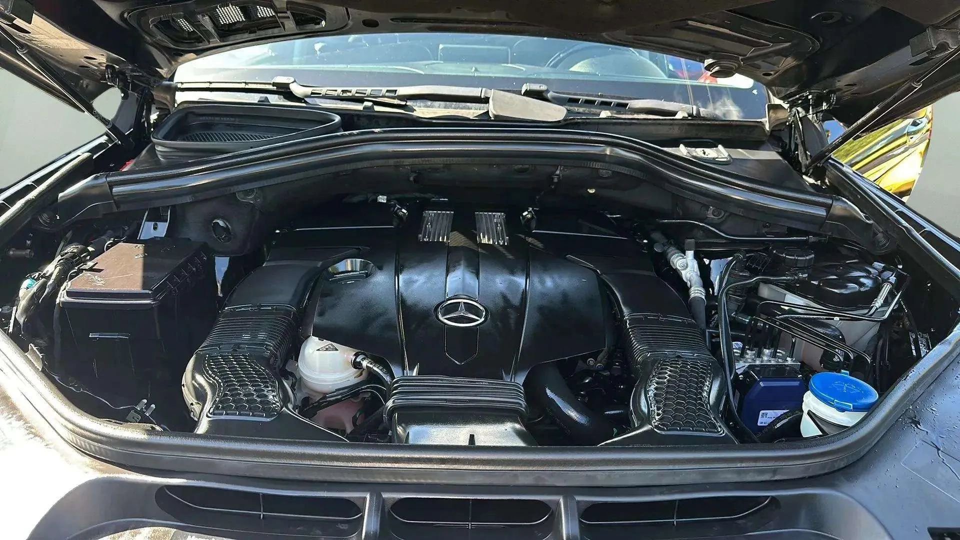 Used 2017 Mercedes-Benz GLS 450 4MATIC image 59