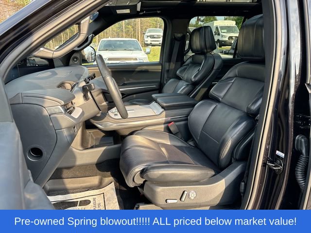 Used 2025 Lincoln Navigator Reserve w/ Jet Appearance Package AWD/4WD image 17