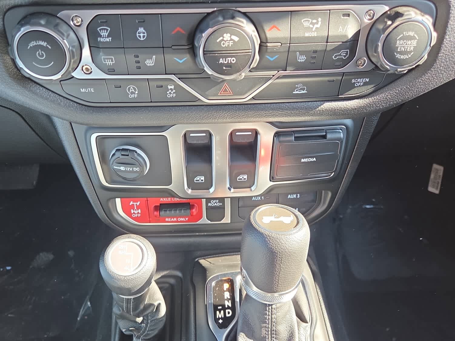 New 2026 Jeep Wrangler Sport AWD/4WD image 15